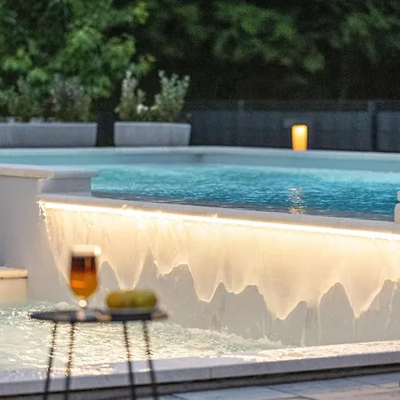 Family Mit Garten Und Spielplatz By Interhome Hébergement de vacances *